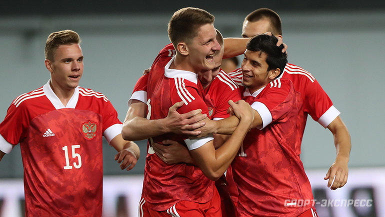 Россия испания молодежные команды футбол