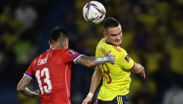 Колумбиец Рафаэль Борре допустил феноменальный промах в матче с Чили. Видео