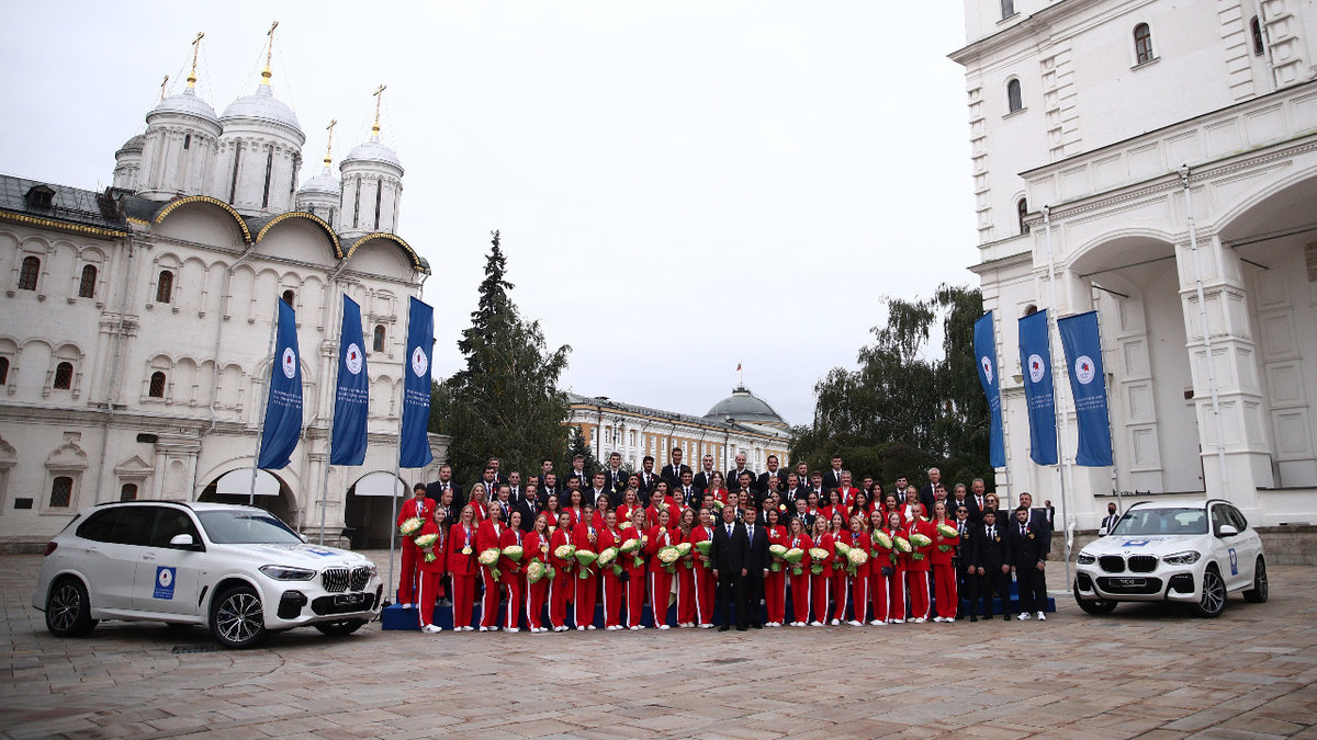 Какие машины получат чемпионы и призеры Олимпиады 2020 в Токио: стоимость  автомобилей и какие марки — подробности. Спорт-Экспресс