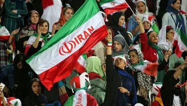 Впервые за два года женщин пустят на футбол в Иране, они смогут поддержать сборную в матче с Кореей