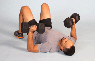 Упражнения на спину и грудь с гантелями для мужчин и женщин в домашних условиях — Как тренировать и накачать мышцы спины и груди дома. Спорт-Экспресс