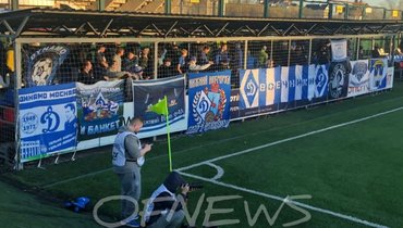 Фанатов «Динамо-2» посадили в клетку на матче во Владимире против «Торпедо»