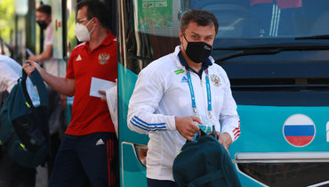 Безуглов прокомментировал решение тренерского штаба сборной России отказаться от сахара в рационе игроков