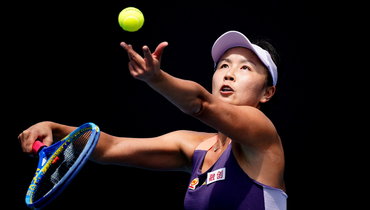 Китайская теннисистка отказалась от обвинений в изнасиловании. Но ей уже никто не верит