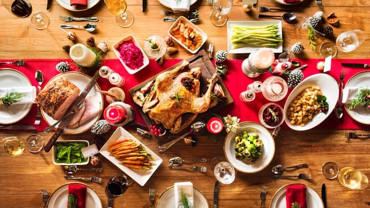 ТОП-7 горячих мясных блюд на Новый год-2019: лучшие рецепты для вкусного праздничного стола [Рецепты]