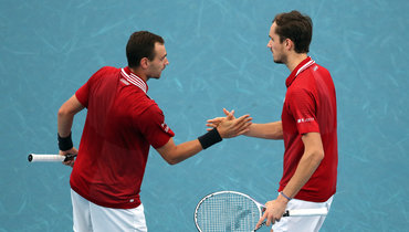 Россия — в полуфинале ATP Cup. Сафиуллин и Медведев сделали невозможное