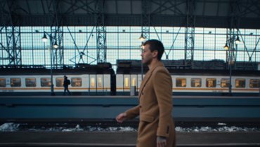 «Динамо» презентовало возвращение Смолова роликом на вокзале