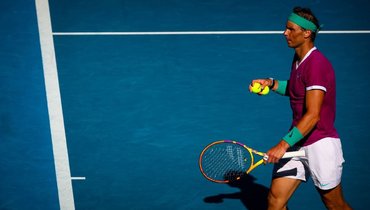 Надаль обыграл Берреттини в четырех сетах и вышел в финал Australian Open