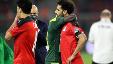 Мане поддержал Салаха после финала Кубка Африки
