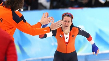 Нидерландская конькобежка Вюст выиграла золото Олимпиады в Пекине на дистанции 1500 м