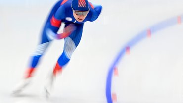 Российская конькобежка Воронина лидирует в финале Олимпиады на дистанции 5000 м