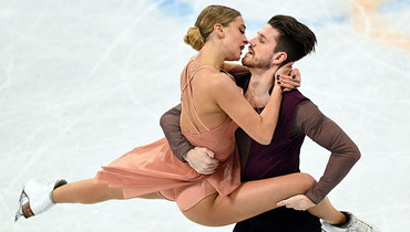 Степанова и Букин с ошибкой вышли на второе текущее место в танцах на льду