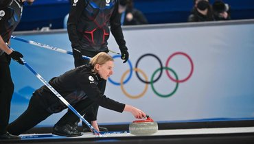 Сборная России по керлингу победила Канаду на Олимпиаде и сохраняет шансы на выход в плей-офф