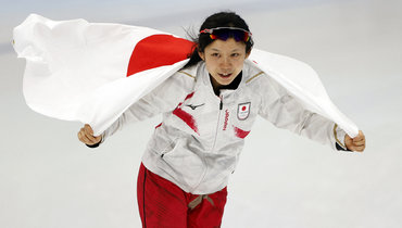 Японская конькобежка Такаги завоевала золото Олимпиады на дистанции 1000 м, Голиковой не хватило 0,1 секунды до бронзы