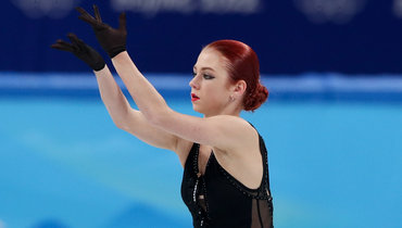 Трусова и Уно исполнили параллельный кантилевер на тренировке показательных номеров на Олимпиаде