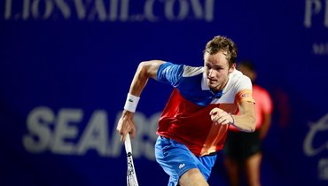 Медведев вышел во второй круг турнира в Акапулько