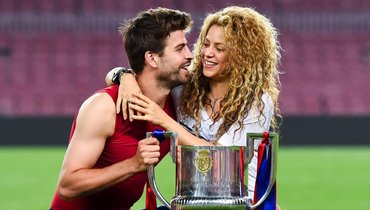 Шакира поздравила Жерара Пике с победой «Барселоны» над «Реалом»