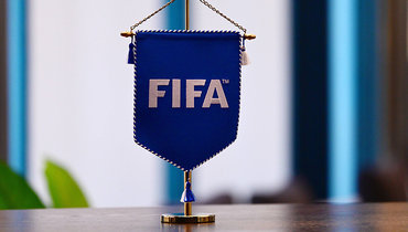 Тринадцать российских футболистов подали заявки на получение выплат из фонда ФИФА