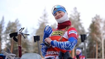 Биатлонистка Миронова заболела ковидом и объявила о завершении сезона