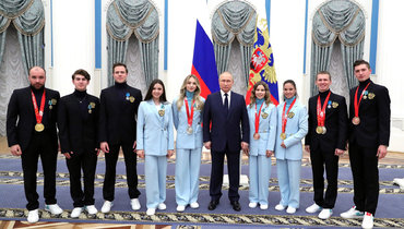 Путин вручил госнаграды победителям Олимпийских игр в Пекине