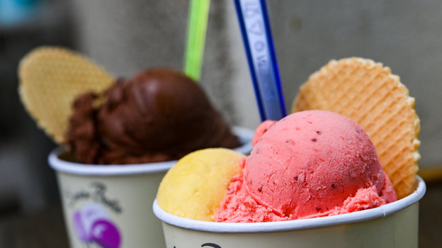 Мороженое очень калорийное лакомство. Фото Global Look Press