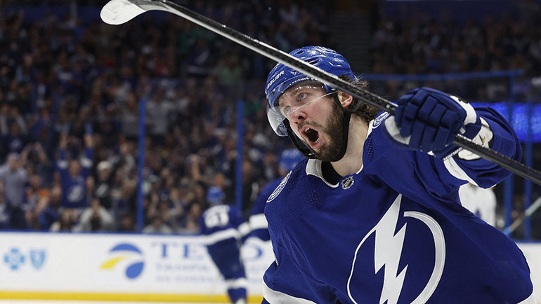 Tampa Bay Lightning plane