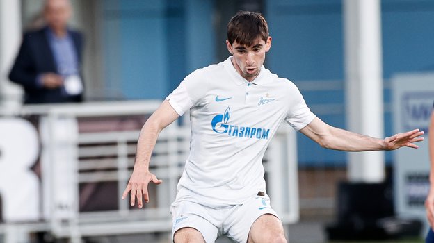 Зелимхан Бакаев забил дебютный гол за «Зенит». Спорт-Экспресс