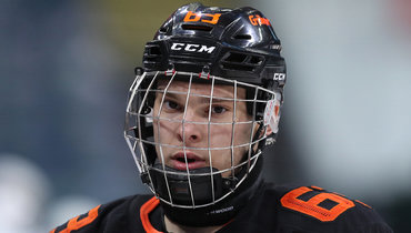 Мирошниченко после выбора в первом раунде драфта НХЛ продолжит играть в России