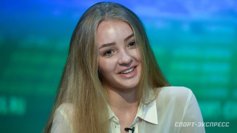 Александра степанова биография личная жизнь Чемпионке России Александре Степановой сделали предложение руки и сердца на шоу 