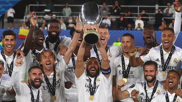 
                        Самый легкий трофей «Реала». Мадрид пешком выиграл Суперкубок УЕФА
                    