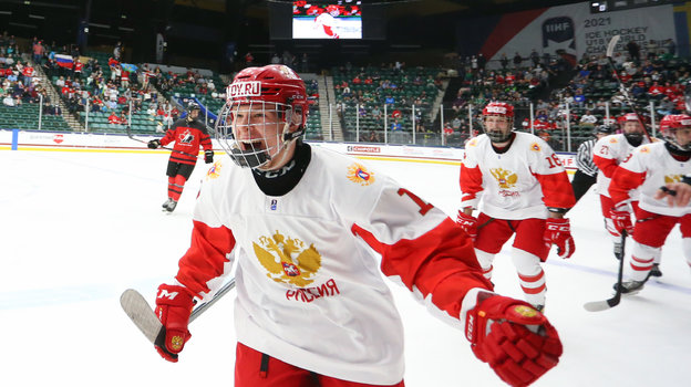 Матвей Мичков. Фото HHOF-IIHF Images