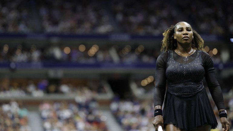 Американская теннисистка Серена Уильямс в третьем круге US Open уступила ав...