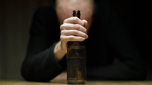 Как определить у себя проблемы с алкоголем: «тревожные» сигналы