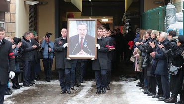 В Лужниках началась церемония прощания с Александром Горшковым
