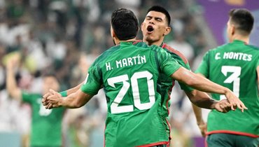 Мексика победила Саудовскую Аравию, но не попала в плей-офф ЧМ-2022. Она пропустила в добавленное время и уступила Польше по разности голов