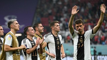 В футбол играют 22 человека, а проигрывают всегда немцы. Второй подряд позорный вылет Германии