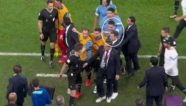 Защитник сборной Уругвая ударил директора ФИФА и оскорбил организаторов ЧМ-2022