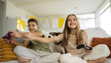 Психолог рассказала о 5 полезных свойствах видеоигр для детей