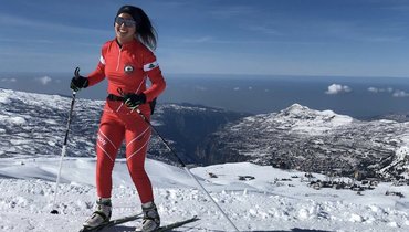На ЧМ по лыжам выступила девушка из Ливана. Она модель, ходит в мечеть и была свидетелем взрывов в Бейруте