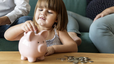 Эксперт рассказала, на какие выплаты для детей можно рассчитывать в 2023 году