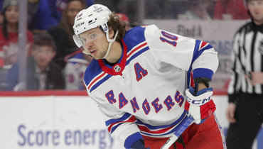 Панарин набрал 70 очков в седьмом сезоне НХЛ и сравнялся с Гретцки