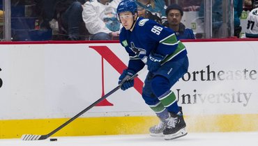 Кузьменко побил рекорд Павла Буре по голам в дебютном сезоне НХЛ за «Ванкувер»