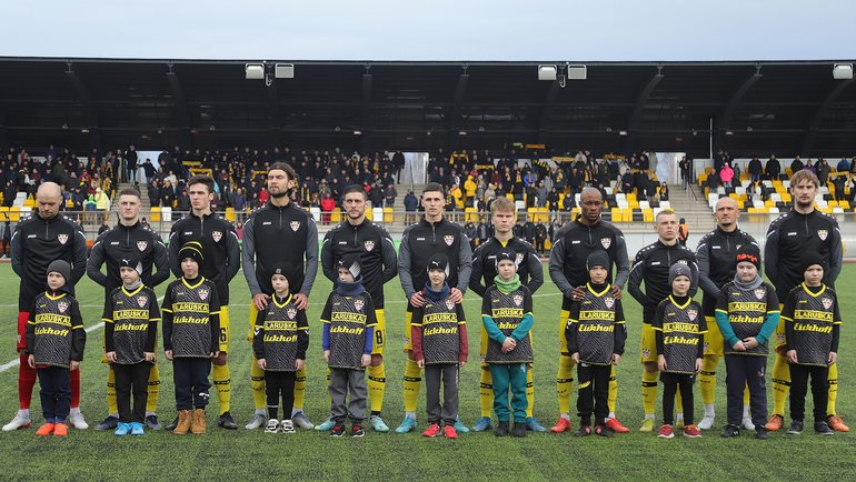 Қара адам таусылғанша трахает