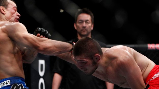 ММА: почему Хабиб Нурмагомедов ни разу не получал «Бой вечера» в UFC? Спорт-Экспресс