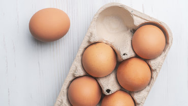 Перепелиные яйца: польза и вред для организма человека, калорийность и как  выбрать. Спорт-Экспресс