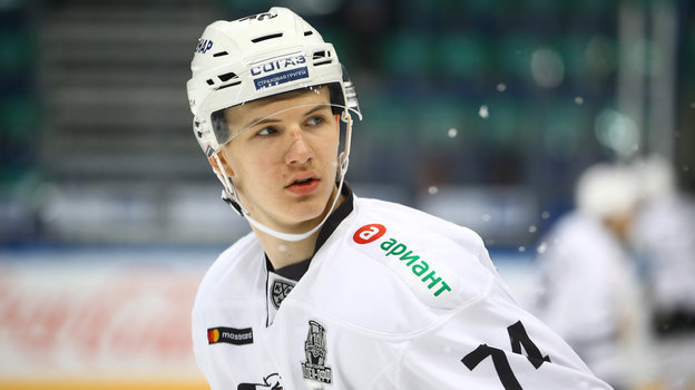 Хоккеист Виталий Кравцов