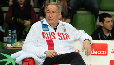 Тарпищев считает, что российским теннисистам не стоит отказываться от участия в турнирах в Польше