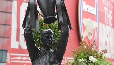 «Арсенал» установил у домашнего стадиона статую в честь Арсена Венгера
