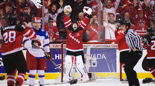 Эмоции Зака Фукале в матче МЧМ между Канадой и Россией в 2015 году