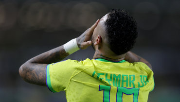 Неймар обошел Пеле и стал лучшим бомбардиром сборной Бразилии